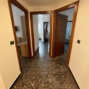 Gasthof Due Passi Dal Mare, Savona